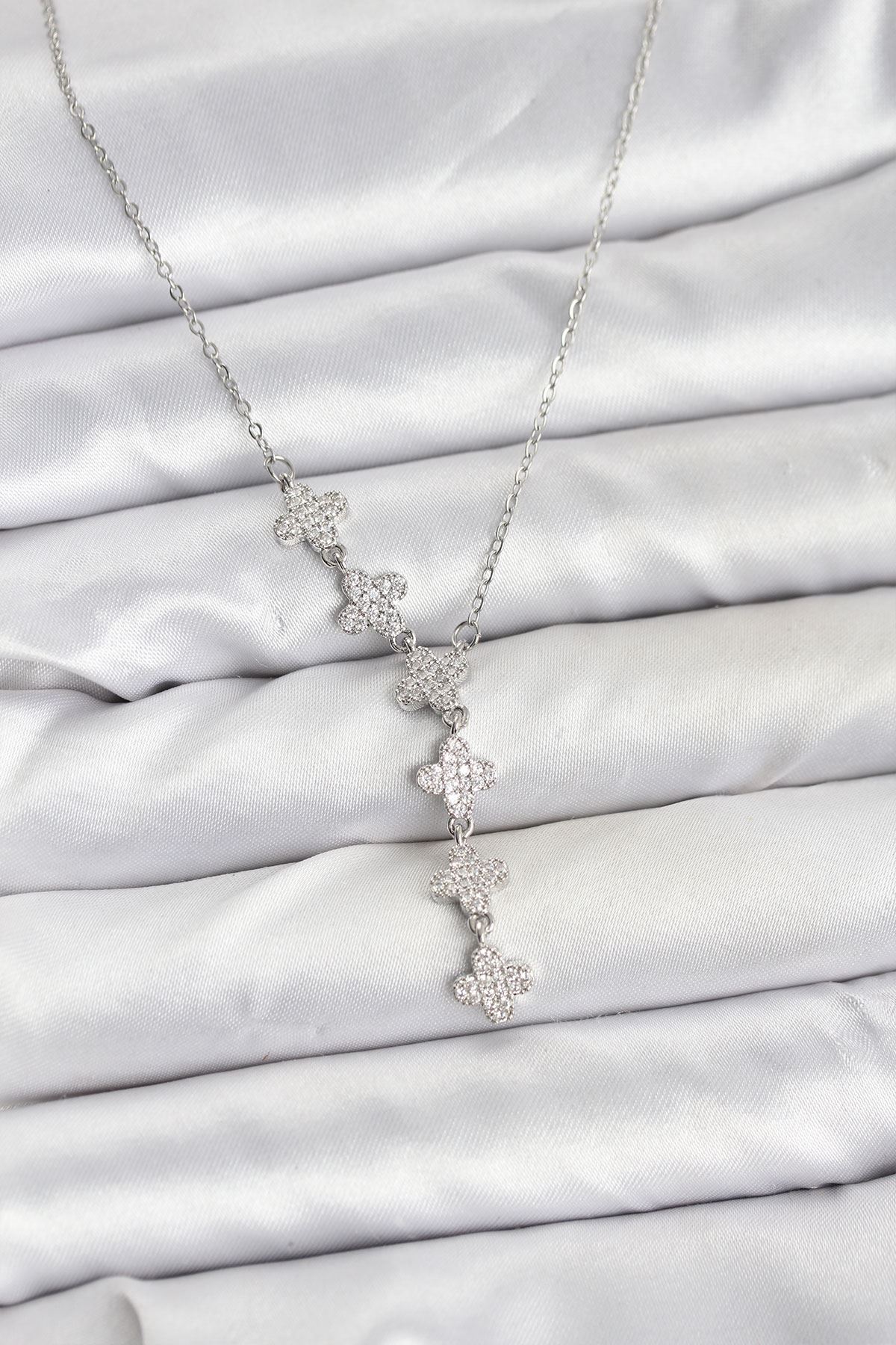 YRTCL 316L Çelik Zincir Gümüş Renk Yonca Model Kadın Kolye