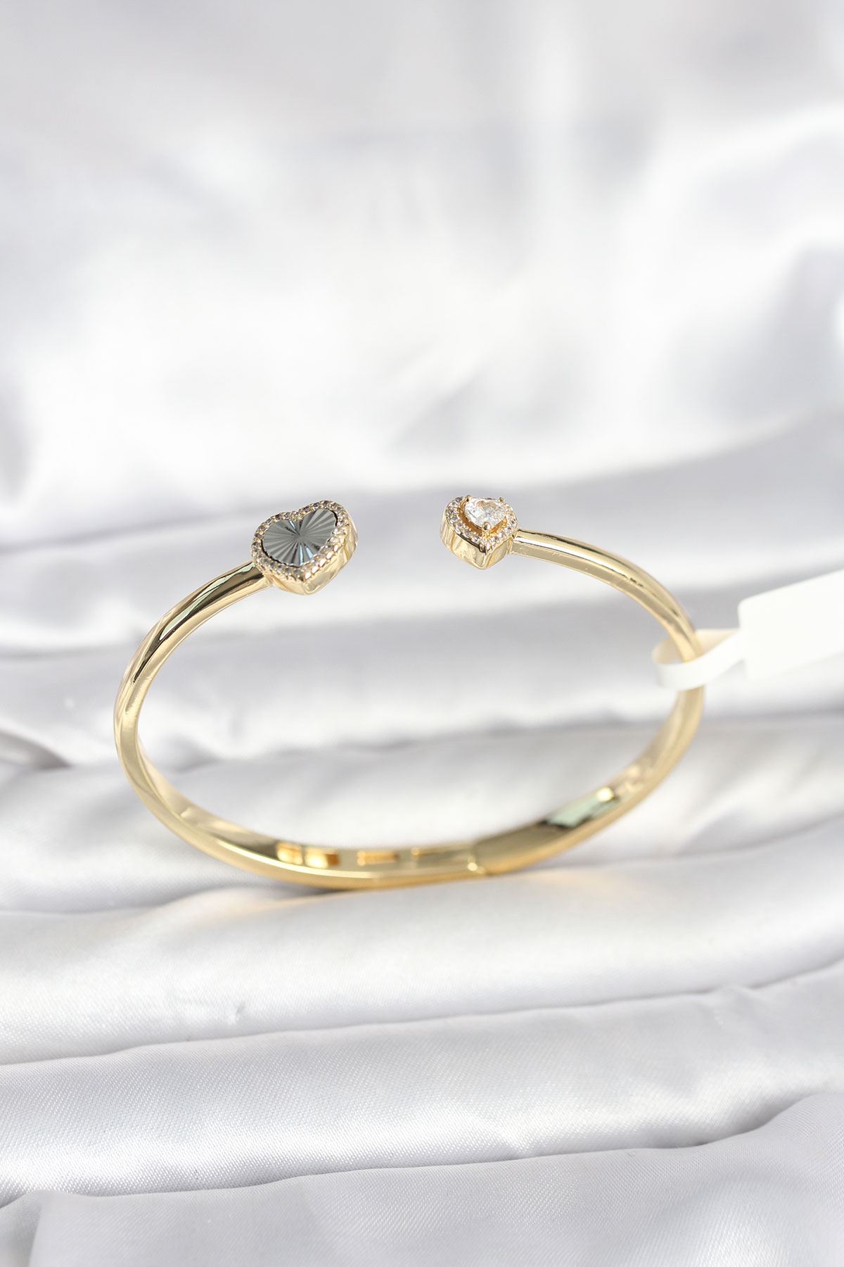 YRTCL Pirinç Gold Renk Kalpli Model Kadın Kelepçe Bileklik