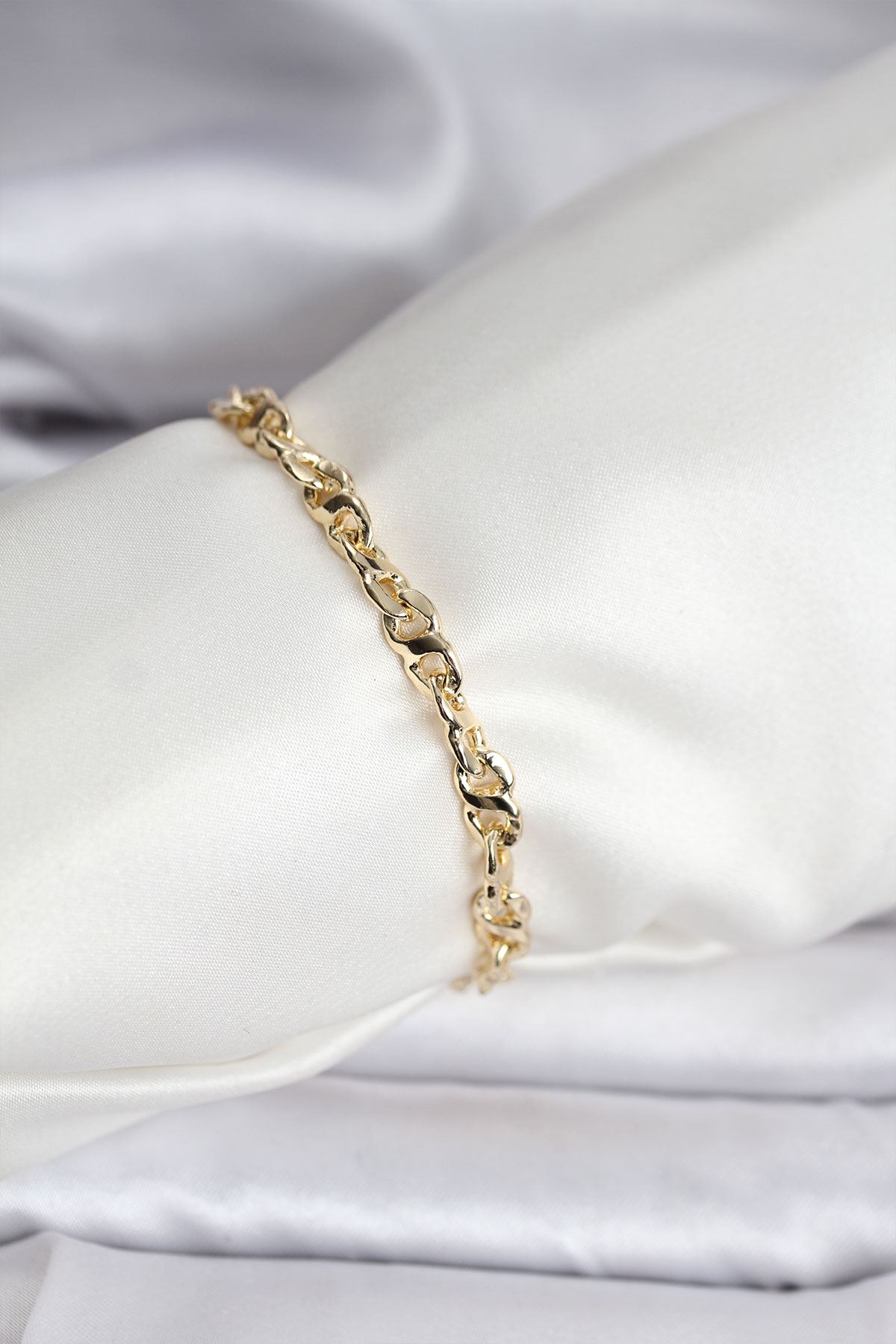 YRTCL 14K Gold Renk Kaplama Zincir Model CM Kadın Bileklik