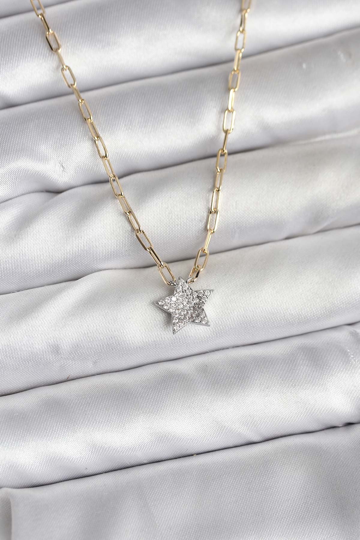 YRTCL Pirinç Gold Renk Zincirli Zirkon Taşlı Minimal Yıldız Model Kadın Kolye