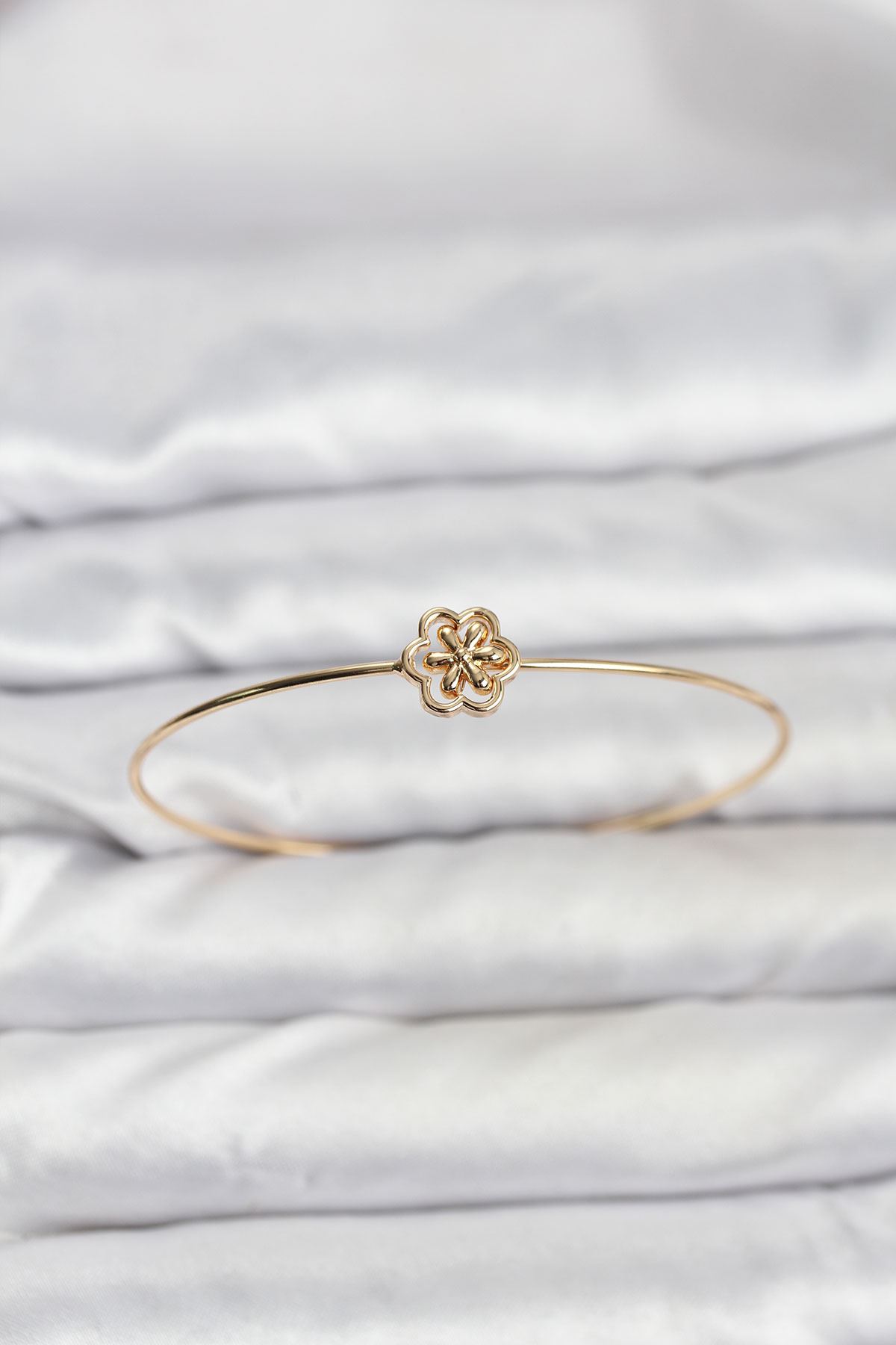 YRTCL Lotus Model Gold Renk Bileklik