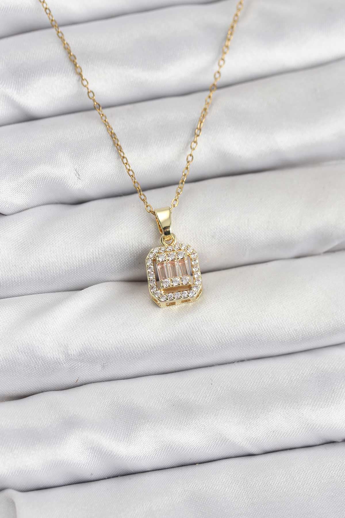 YRTCL 316L Çelik Zincir Gold Renk Baget Model Kadın Kolye