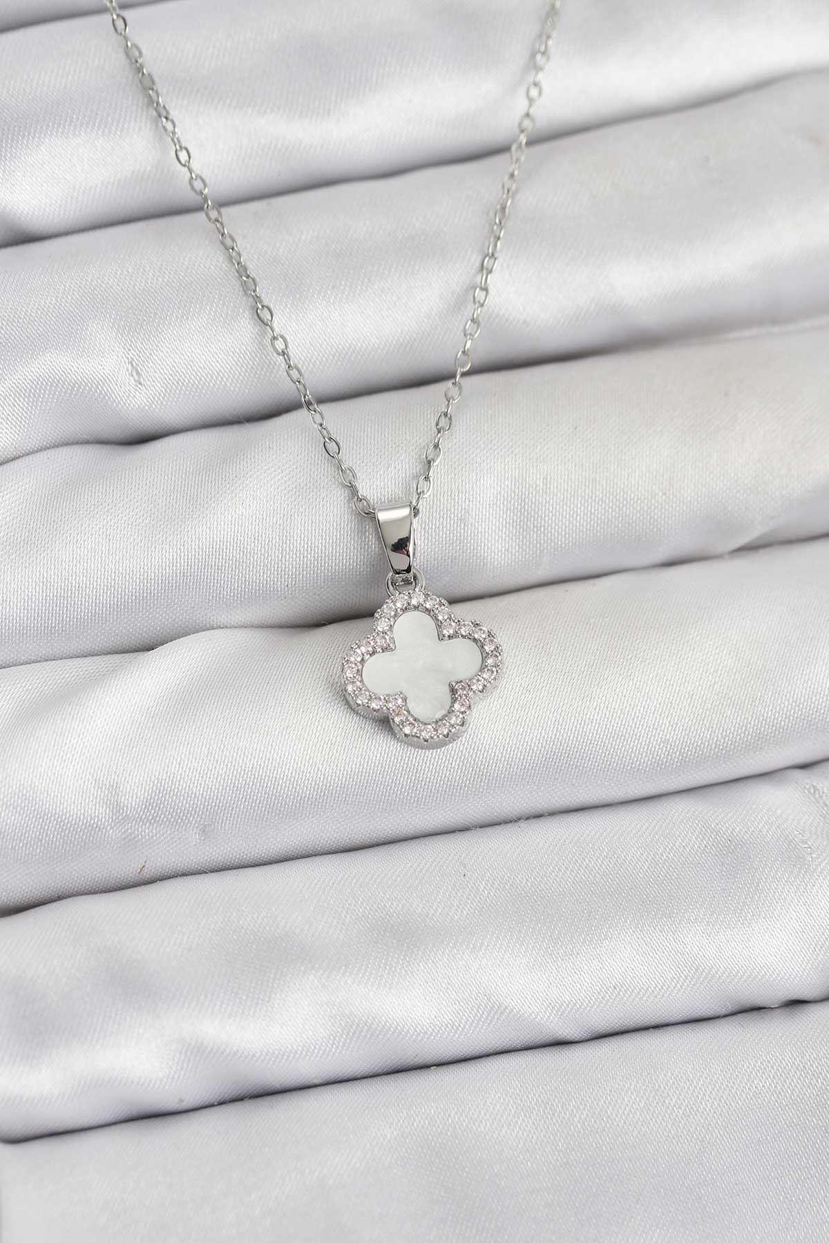 YRTCL 316L Çelik Zincir Gümüş Renk Sedefli Yonca Kadın Kolye