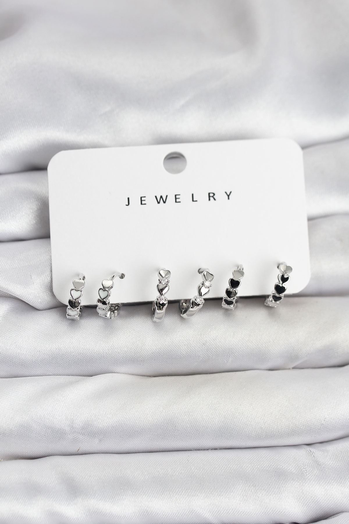 YRTCL Gümüş Renk Pirinç Minimal Kalp Detaylı Kadın Küpe Seti