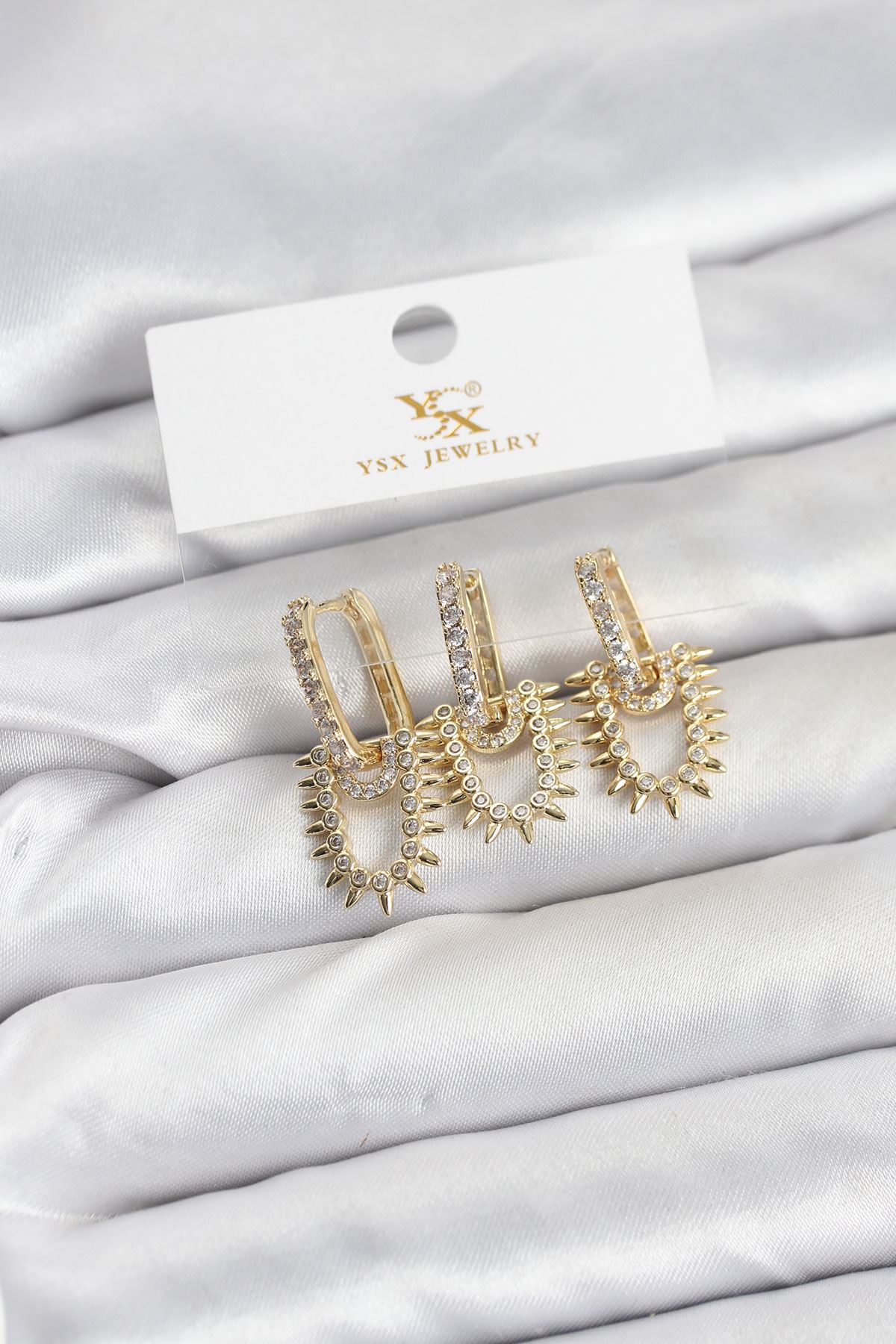 YRTCL Pirinç Gold Renk Zirkon Taşlı Vintage Model YSX Trio Küpe Seti