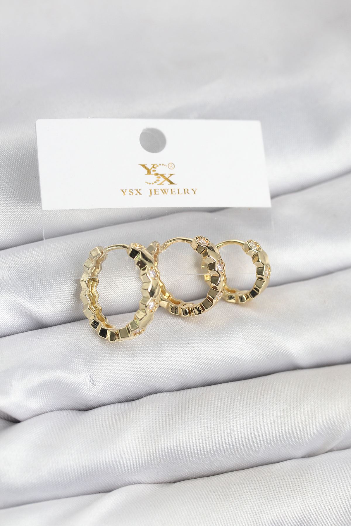 YRTCL Pirinç Gold Renk Zirkon Taşlı Petek Halka Model YSX Trio Küpe Seti