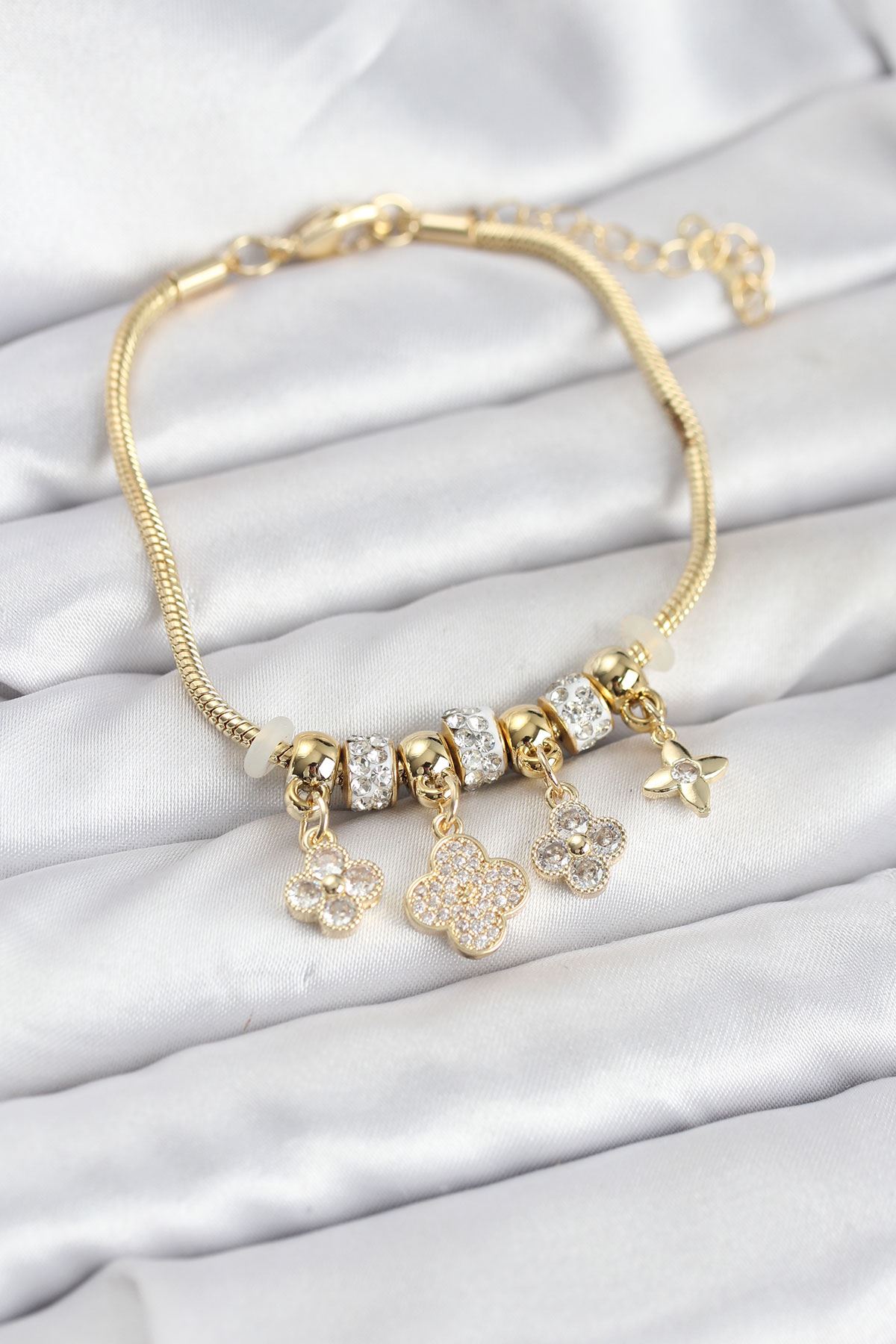 YRTCL Pirinç Gold Renk Yonca Model Kadın Bileklik