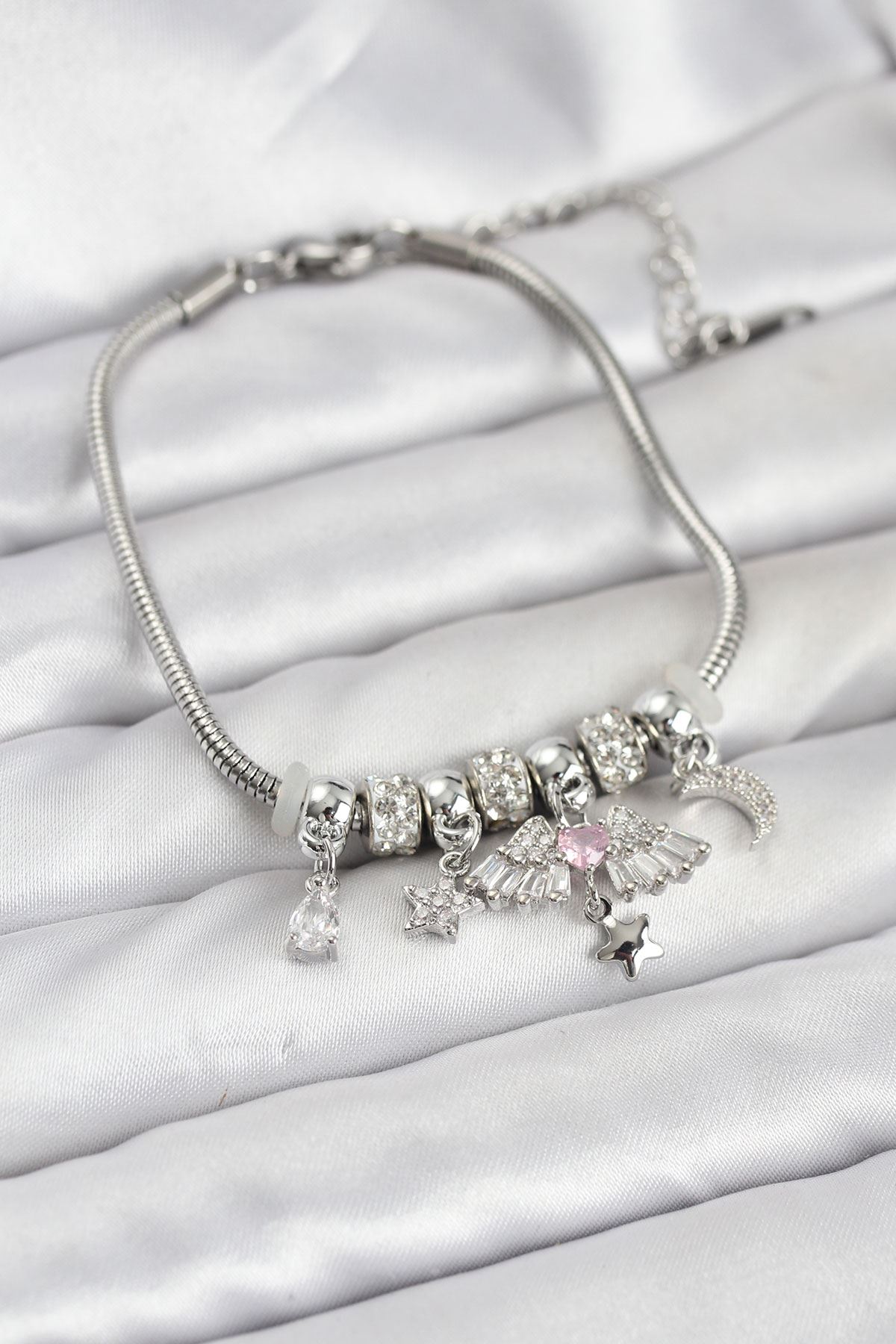 YRTCL Pirinç Gümüş Renk Kanatlı Charmlı Kadın Bileklik