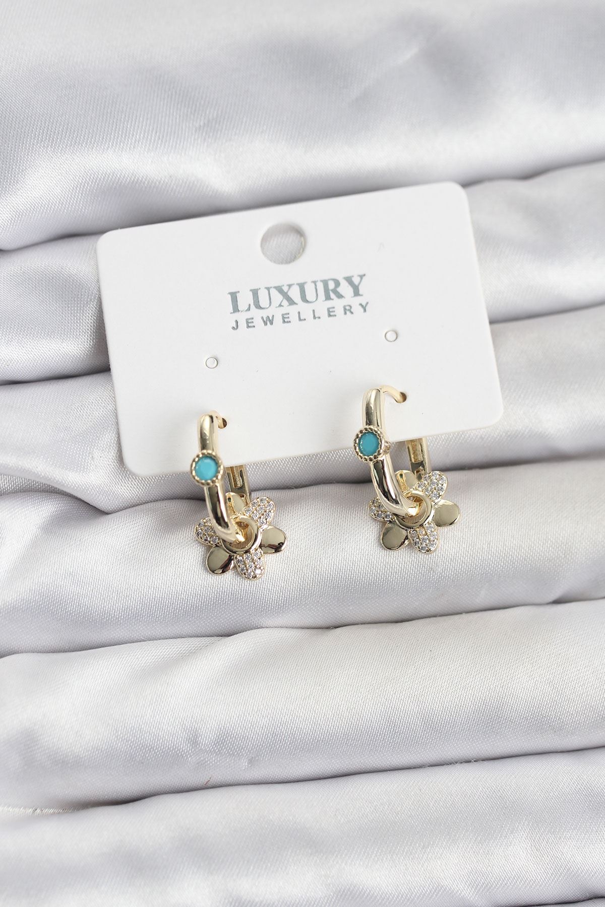 YRTCL Mavi Taş Detaylı Pirinç Gold Renk Kadın Göçmen Küpesi