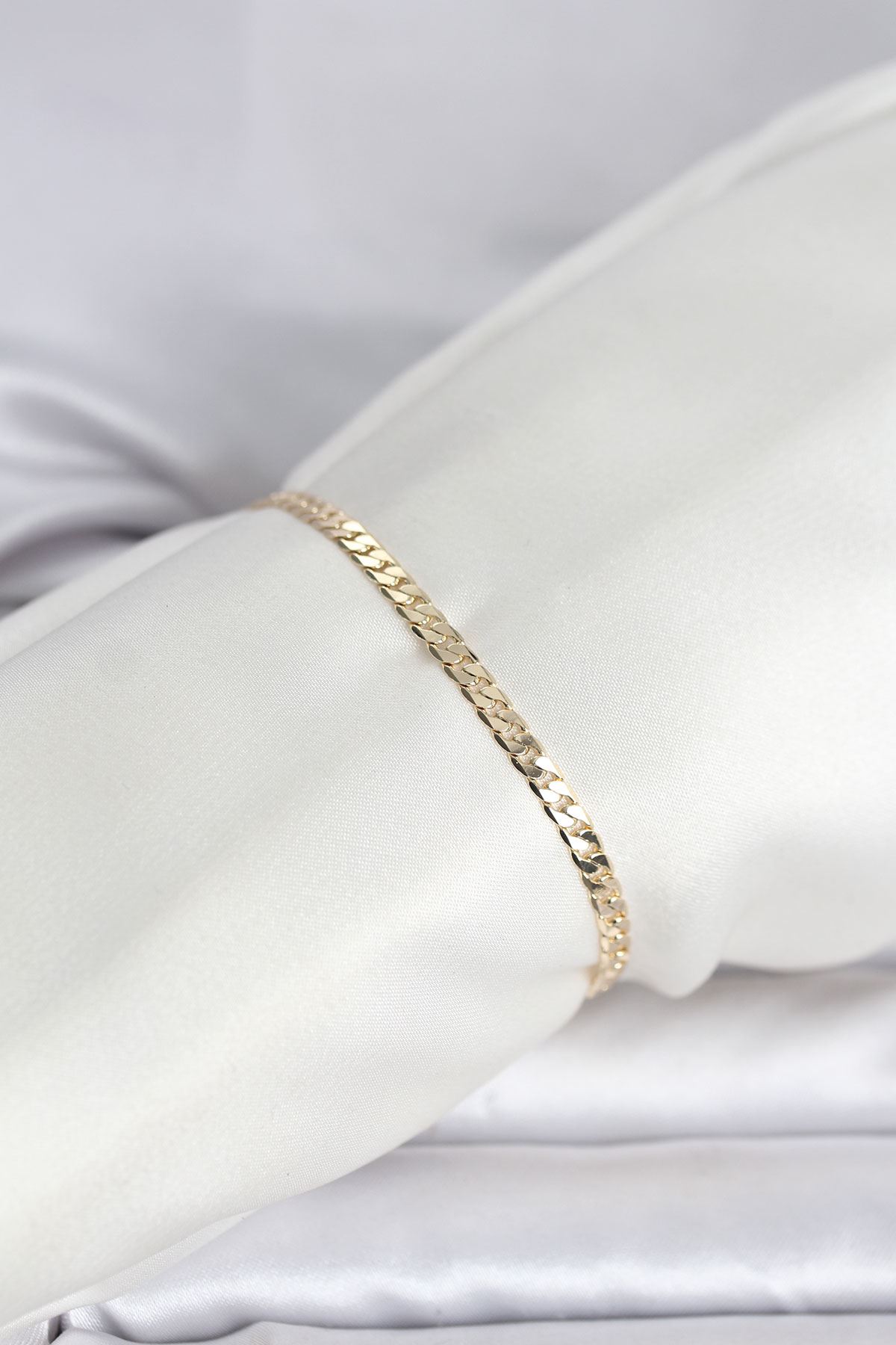 YRTCL CM 14K Gold Renk Zincirli Model Kadın Bileklik