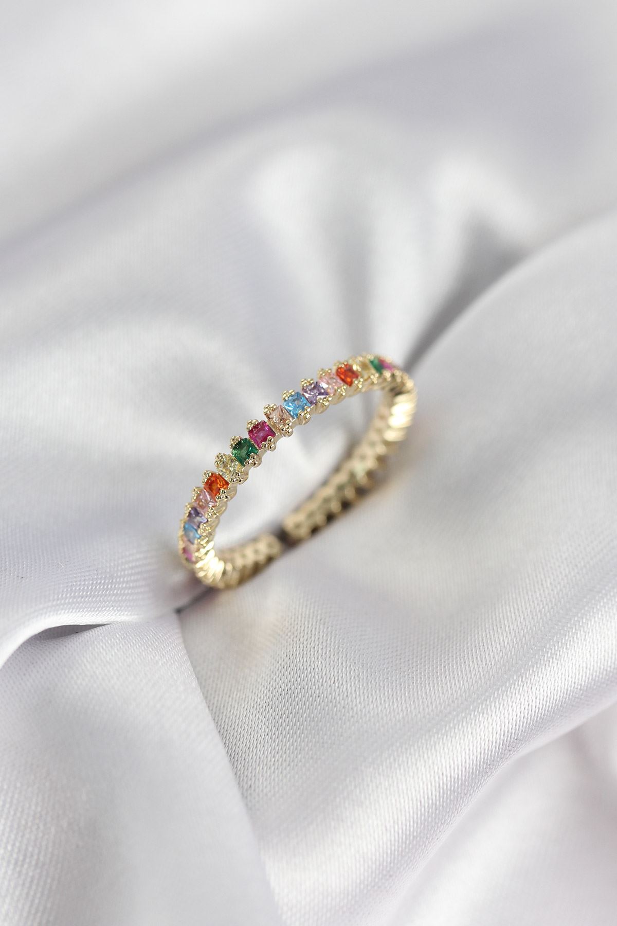 YRTCL Sıralı Karışık Renkli Gold Renk Zirkon Taşlı Kadın Yüzük