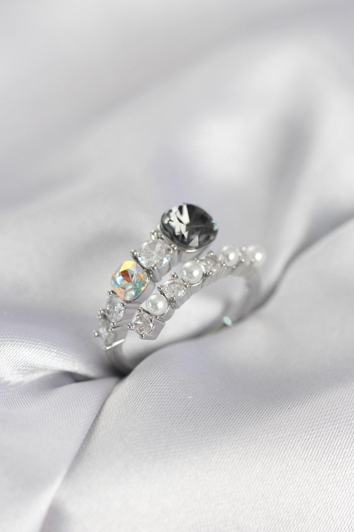 YRTCL Gümüş Renk Pirinç Zirkon Taşlı İncili Kadın Yüzük