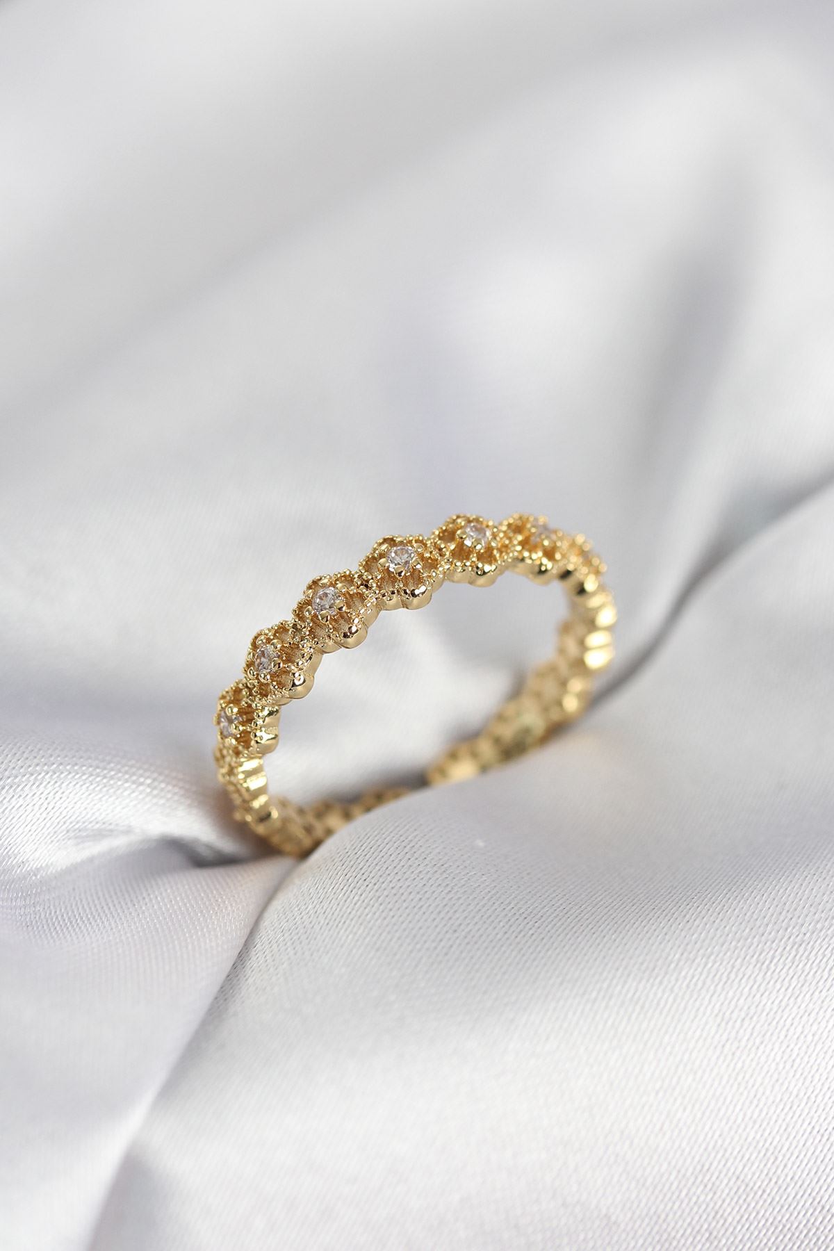 YRTCL Sıralı Çiçek Model Gold Renk Zirkon Taşlı Kadın Yüzük