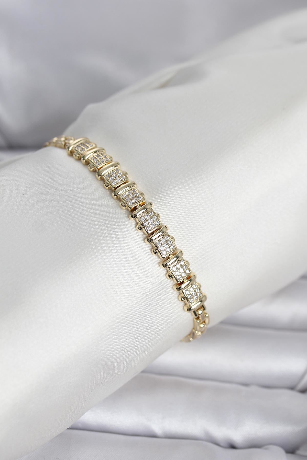 YRTCL Xuping Model Zirkon Taşlı Gold Renk Kadın Bileklik