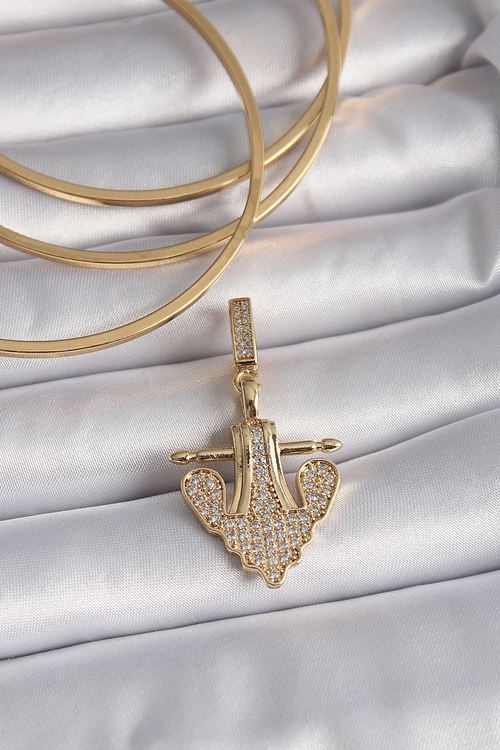 YRTCL Pirinç Gold Renk Zirkon Taşlı Çapa Model Ajda Charm