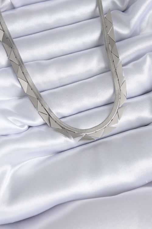 YRTCL 316L Çelik Gümüş Renk İtalyan Zincir Üçgen Model Kadın Kolye