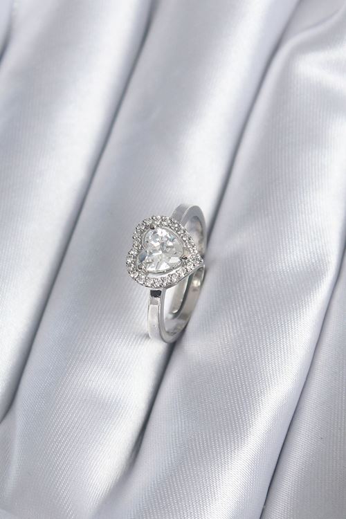 YRTCL Pirinç Gümüş Renk Zirkon Taşlı Kalp Charm Model Kadın Yüzük