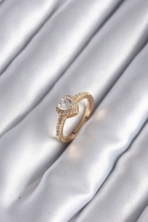 YRTCL Pirinç Gold Renk Zirkon Taşlı Kalp Charm Model Kadın Yüzük
