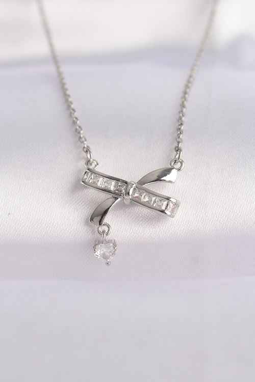 YRTCL 316L Çelik Zincir Gümüş Renk Zirkon Taşlı Kalp Detay Fiyonk Kolye