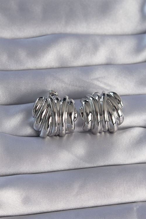 YRTCL Pirinç Gümüş Renk Tırtıklı Bombe Model Küpe