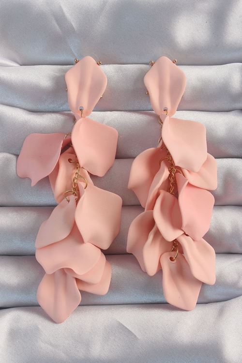 YRTCL Pirinç Pudra Renk Sallantılı Yaprak Model Küpe