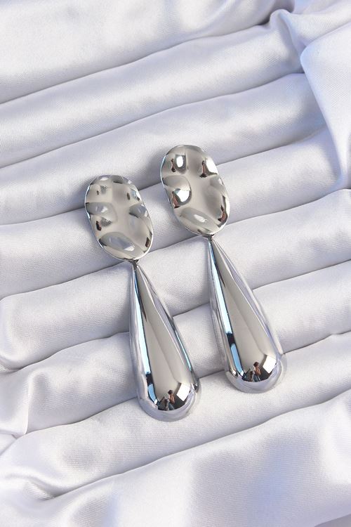 YRTCL Pirinç Gümüş Renk Uzun Bombeli Ezme Plaka Küpe