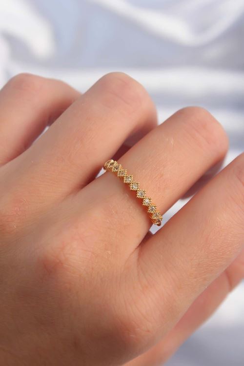 YRTCL Pirinç Altın Renk Minimal Sıralı Zirkon Taşlı Ayarlanabilir Yüzük