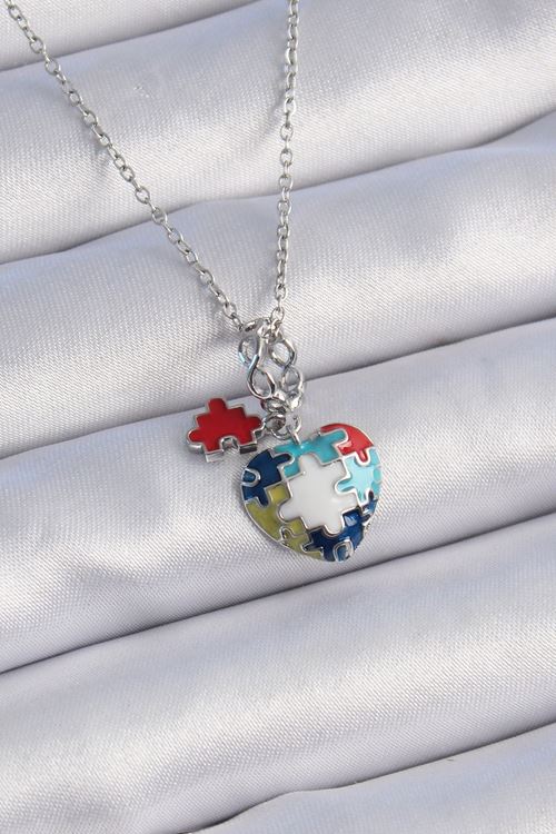 YRTCL 316L Çelik Gümüş Renk Yapboz Motif Kalp Figür Charm Model Kadın Kolye