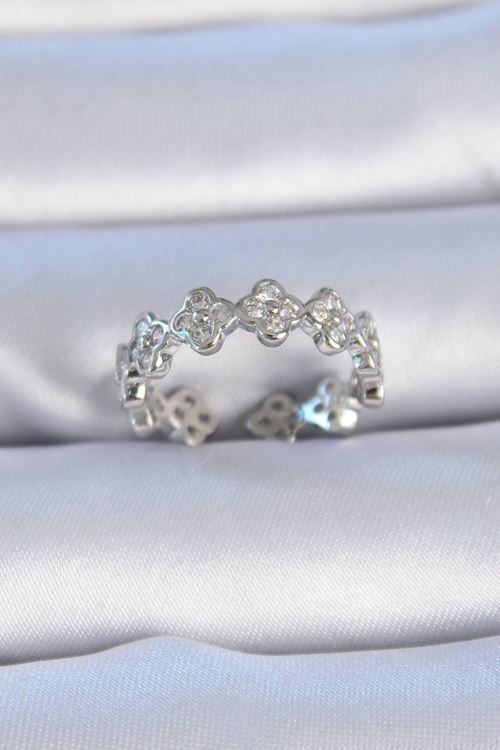 YRTCL Pirinç Gümüş Renk Zirkon Taşlı Yonca Model Kadın Yüzük