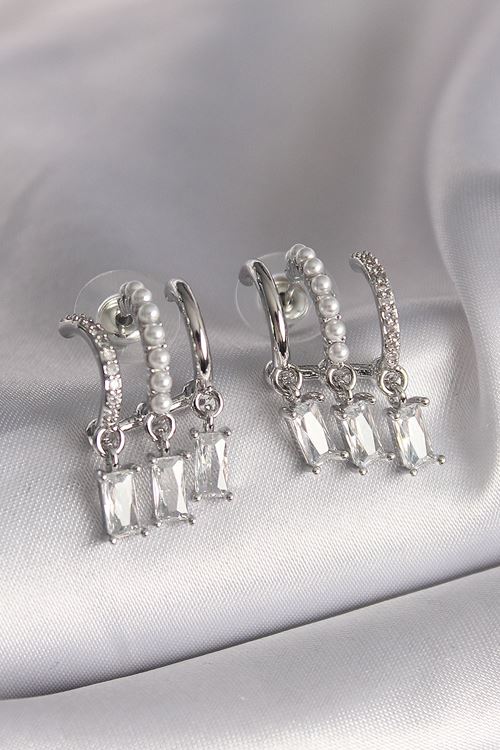 YRTCL Pirinç Gümüş Renk İnci Detay Sallantı Zirkon Taşlı Kadın Küpe