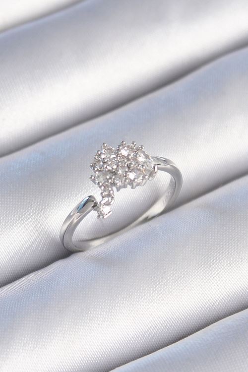 YRTCL Pirinç Gümüş Renk Zirkon Taşlı Kadın Yüzük