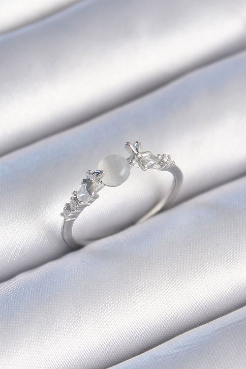 YRTCL Pirinç Gümüş Renk Zirkon Taşlı Beyaz Mineli Kelebek Detay Kadın Yüzük