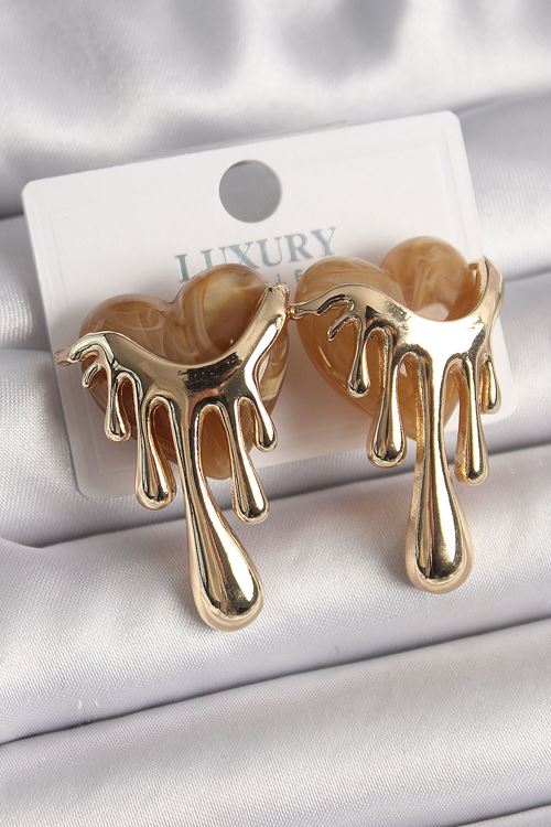 YRTCL Pirinç Gold Renk Krem Sedefli Akan Kalp Model Kadın Küpe