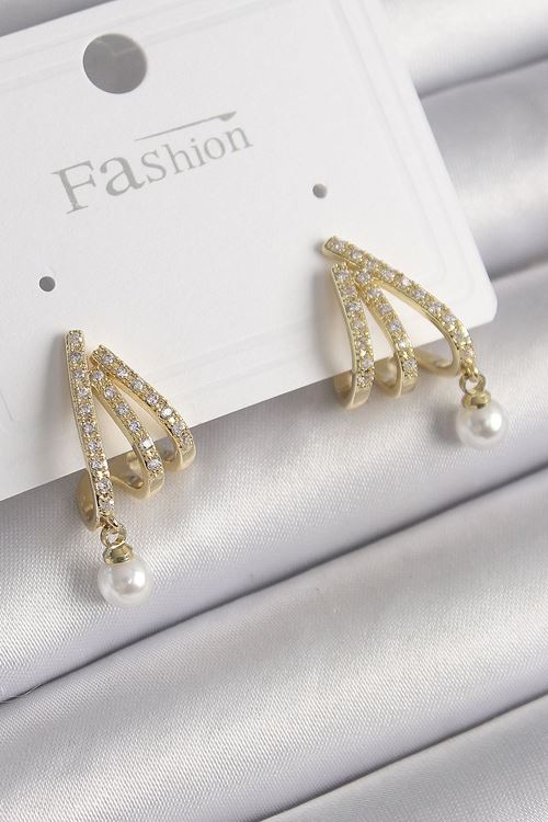 YRTCL Pirinç Gold Renk Zirkon Taşlı Pençe Model İnci Detay Kadın Küpe