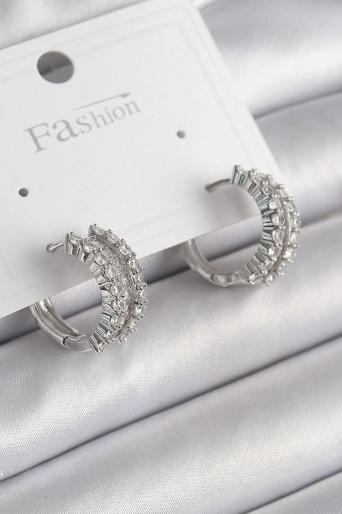 YRTCL Pirinç Gümüş Renk Zirkon Taşlı Halka Model Kadın Küpe