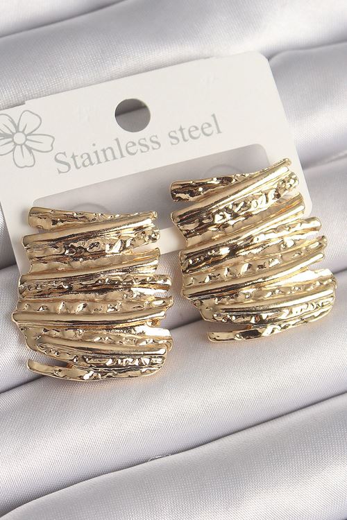 YRTCL Pirinç Gold Renk İşlemeli Kare Plaka Model Kadın Küpe