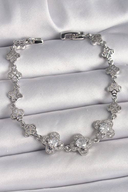 YRTCL Pirinç Gümüş Renk Zirkon Taşlı Yonca Model Kadın Bileklik