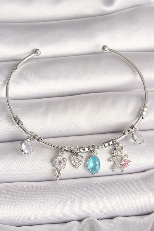 YRTCL Pirinç Gümüş Renk Sallantı Zirkon Taşlı Ayıcık Figür Çiçek Detay Charm Kadın Bileklik