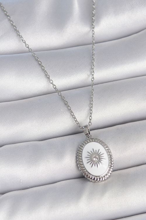 YRTCL 316L Çelik Gümüş Renk Beyaz Mineli Güneş İşlemeli Nazar Boncuk Detay Madalyon Model Kadın Kolye