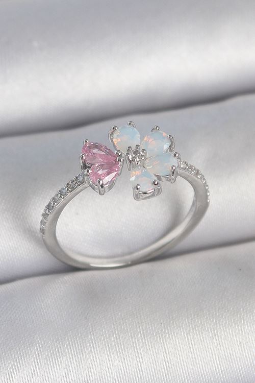 YRTCL Pirinç Gümüş Renk Beyaz Mineli Pembe Zirkon Taşlı Çiçek Model Kadın Yüzük