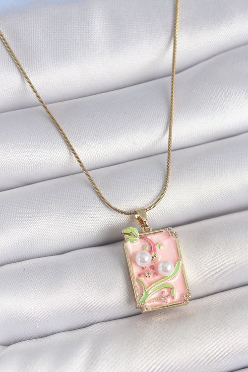 YRTCL 316L Çelik Gold Renk Zincir Pembe Mineli İncli Çiçek İşlemeli Portre Model Kadın Kolye