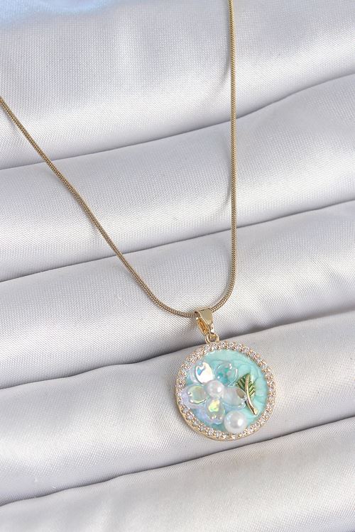 YRTCL 316L Çelik Gold Renk Zincir Zirkon Taş Detaylı Mavi Mineli Çiçek İşlemeli İnci Detay Kadın Kolye