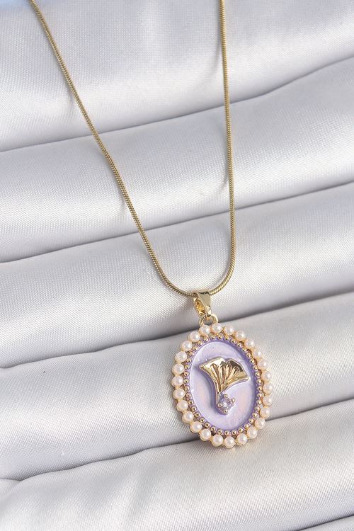 YRTCL 316L Çelik Gold Renk Zincir Mor Mineli İncili Zirkon Taşlı Çiçek İşlemeli Portre Model Kadın Kolye