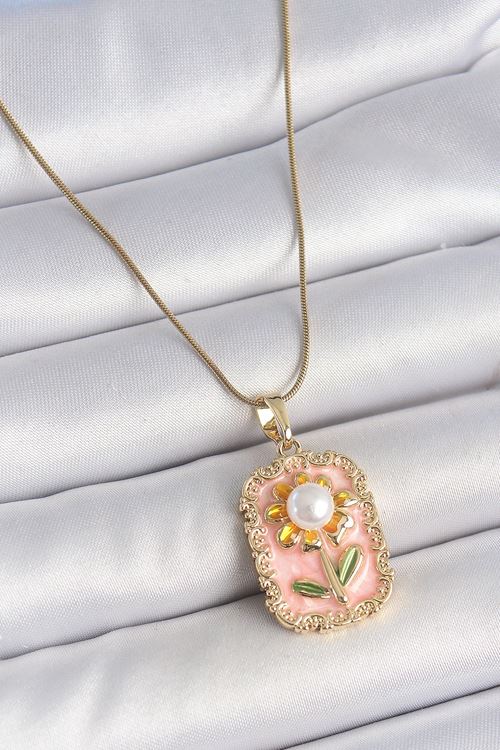 YRTCL 316L Çelik Gold Renk Zincir Pembe Mineli İncli Papatya Model Portre Model Kadın Kolye