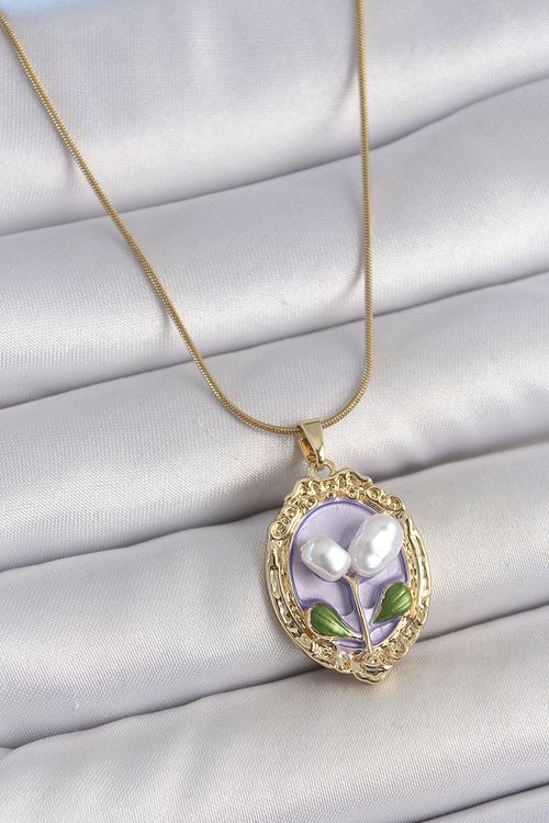 YRTCL 316L Çelik Gold Renk Mor İncili Çiçek İşlemeli Portre Model Kadın Kolye