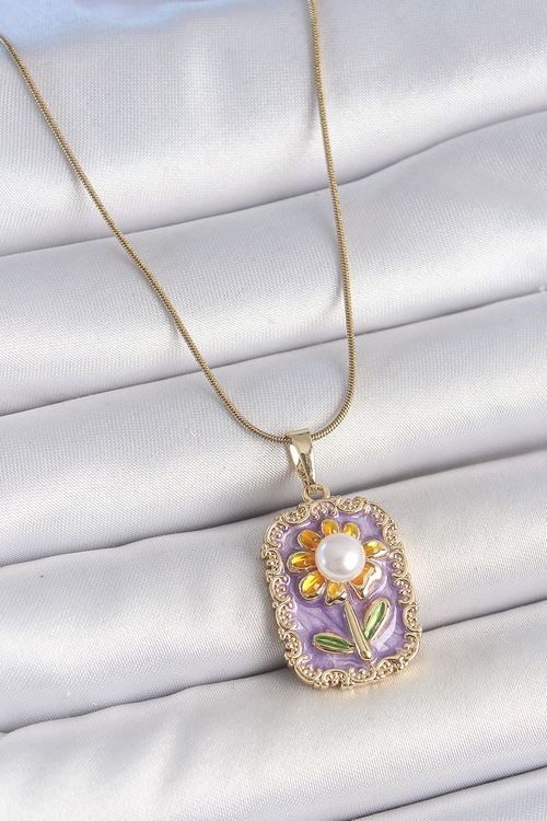 YRTCL 316L Çelik Gold Renk Zincir Mor Mineli İncili Papatya İşlemeli Portre Model Kadın Kolye
