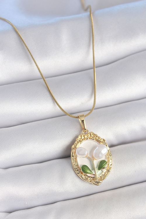 YRTCL 316L Çelik Gold Renk Zincir Beyaz Mineli İncili Çiçek İşlemeli Portre Model Kadın Kolye