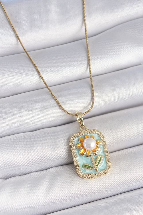 YRTCL 316L Çelik Gold Renk Zincir Mavi Mineli İncili Papatya İşlemeli Portre Model Kadın Kolye