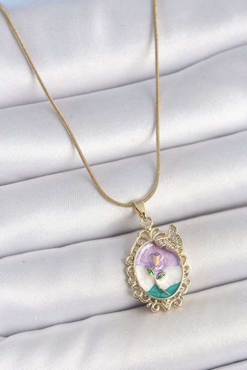 YRTCL 316L Çelik Gold Renk Zincir Mix Renk Mineli Çiçek İşlemeli Zirkon Taş Detaylı Portre Model Kadın Kolye