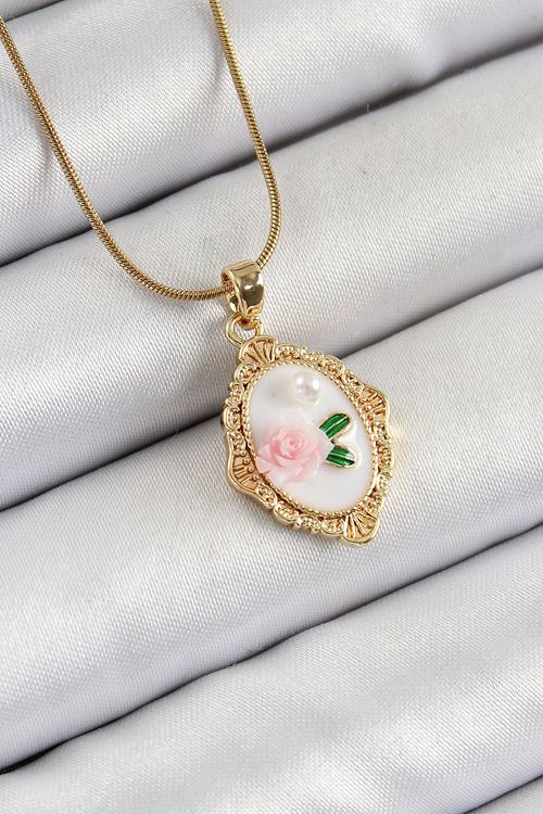 YRTCL 316L Çelik Zincir Beyaz Sanatsal Portre İnci Detaylı Gül Figürlü Model Gold Renk Kadın Kolye